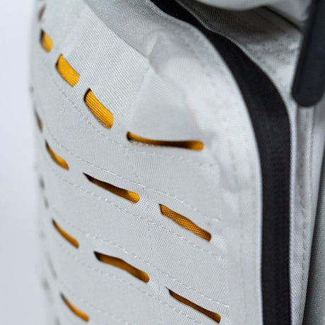 Mochila IRONSIDE 25 LTMOCHILAIRONSIDEColor: Negro, Militar, Gris / Amarillo