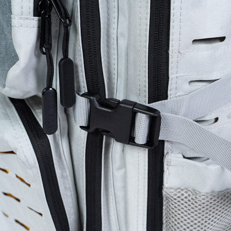 Mochila IRONSIDE 25 LTMOCHILAIRONSIDEColor: Negro, Militar, Gris / Amarillo