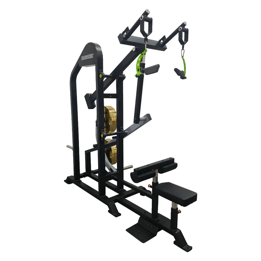 Lat Pulldown plate loaded profesional con manillas rotatorias, brazos ajustables y alta estabilidad para tracción vertical precisa en uso comercial intensivo.