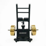 Standing Hip Thruster para entrenar glúteos con trayectoria controlada, soporte pélvico estable y carga progresiva. Equipo profesional para fuerza y técnica.